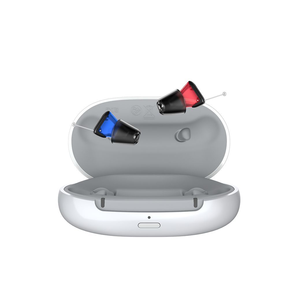 Wireless rechargeable hearing aids in case